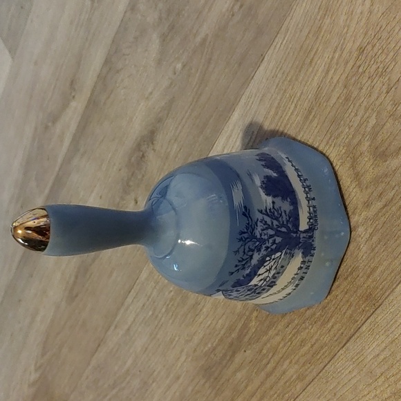 Currier & Ives The Homestead in Winter Bell - Picture 2 of 9